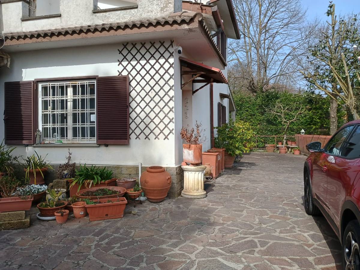 Villa unifamiliare Morlupo