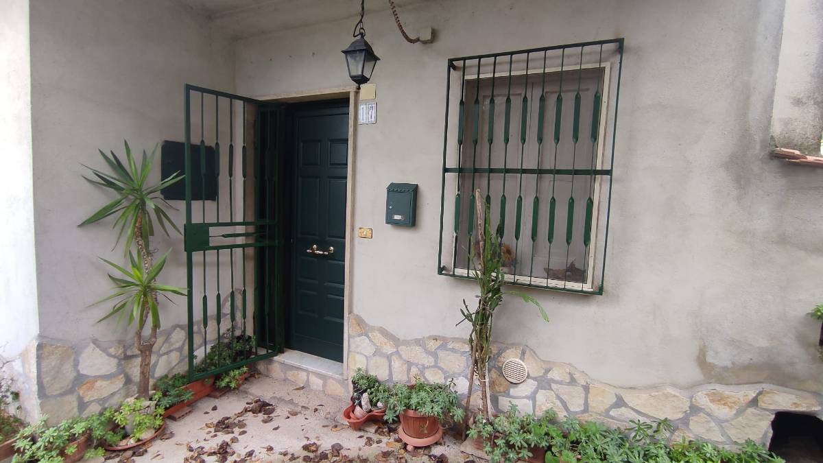 Villa unifamiliare Esperia